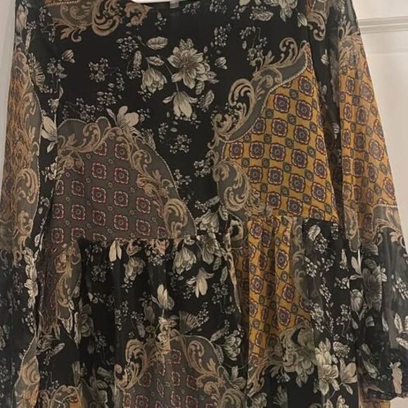 Small - Picture 2 of 3